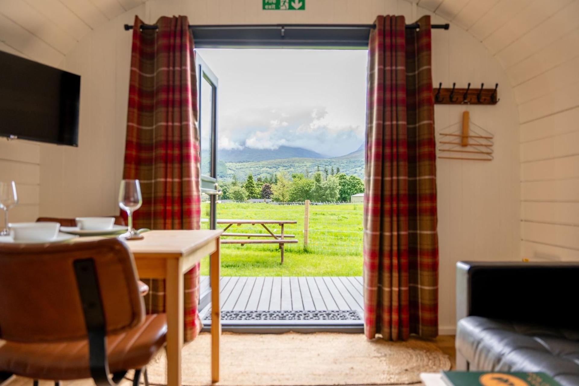 Ben Nevis Pod Villa ฟอร์ตวิลเลียม ภายนอก รูปภาพ