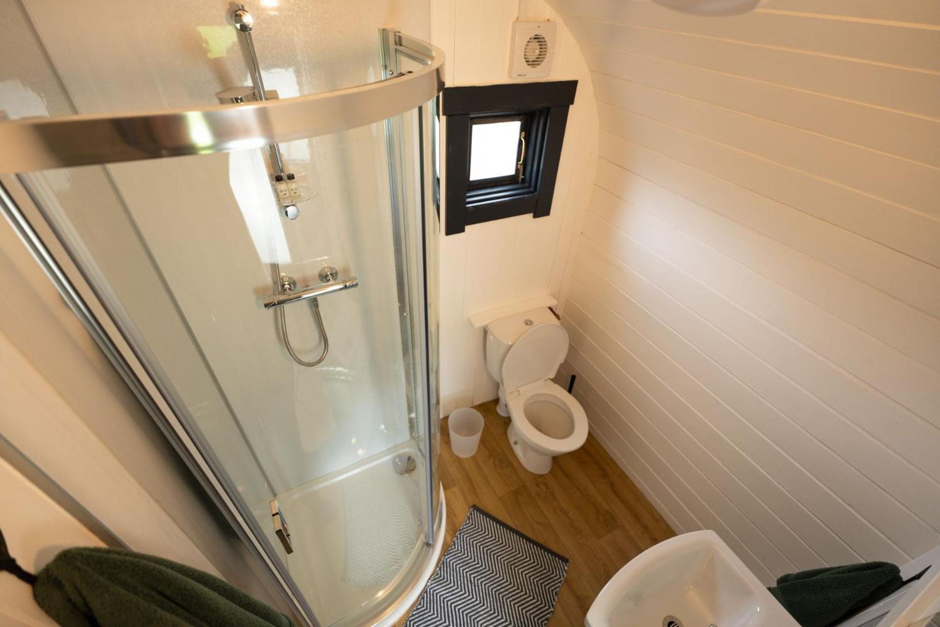 Ben Nevis Pod Villa ฟอร์ตวิลเลียม ภายนอก รูปภาพ
